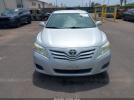 Toyota Camry Le V6 Image 2
