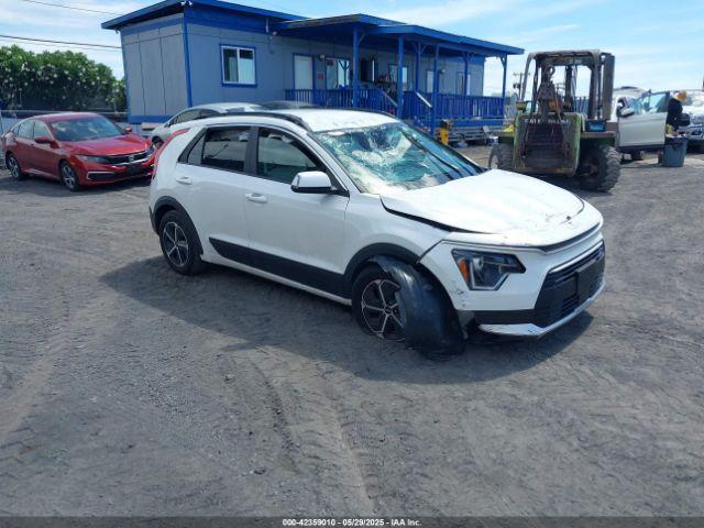 Salvage Kia Niro