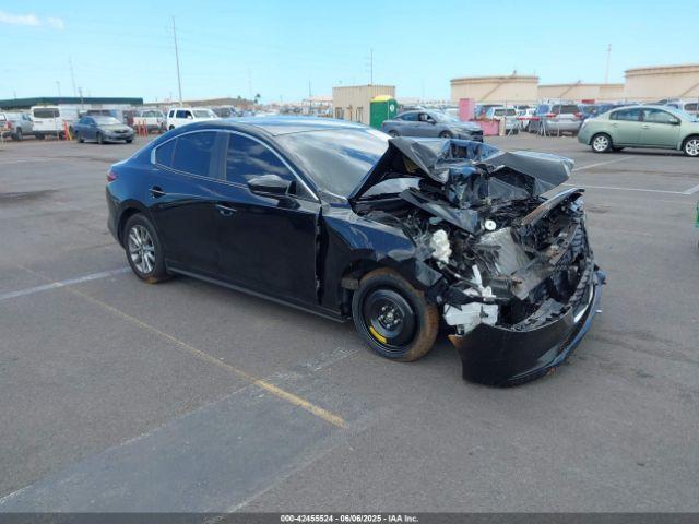  Salvage Mazda Mazda3