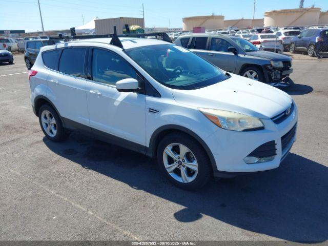  Salvage Ford Escape