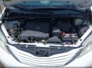 Toyota Sienna Image 2