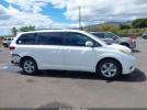 Toyota Sienna Image 7
