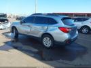 Subaru Outback 2.5i Image 5