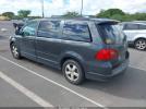 Volkswagen Routan Se Image 11