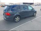 Volkswagen Routan Se Image 4
