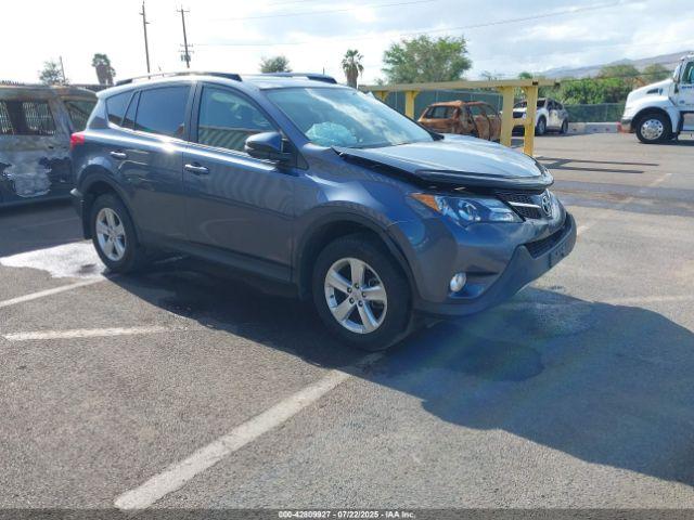  Salvage Toyota RAV4
