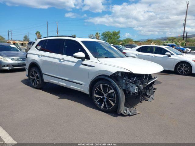  Salvage Volkswagen Tiguan