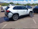 Toyota RAV4 Xle Premium Image 4