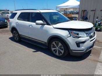  Salvage Ford Explorer
