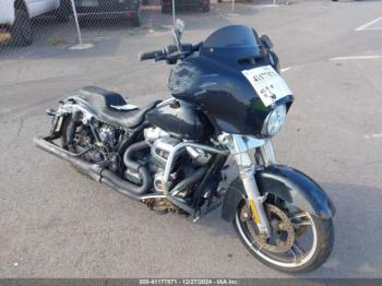  Salvage Harley-Davidson Flhx