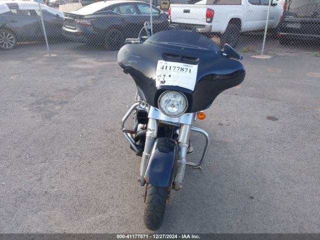 Harley-Davidson Flhx Street Glide Image 2