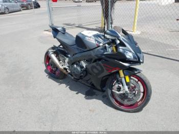 Salvage Aprilia Rsv4