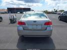 Subaru Legacy 2.5i Premium Image 3