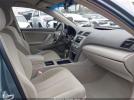 Toyota Camry Image 12