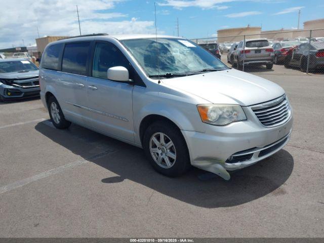  Salvage Chrysler Town & Country