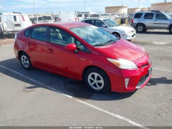  Salvage Toyota Prius