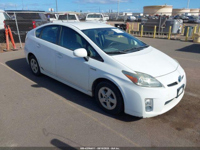  Salvage Toyota Prius