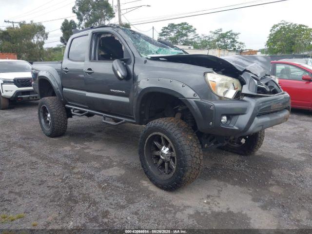  Salvage Toyota Tacoma