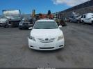 Toyota Camry Image 14