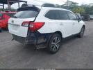 Subaru Outback 2.5i Limited Image 2
