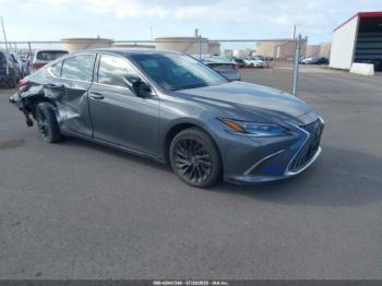  Salvage Lexus Es