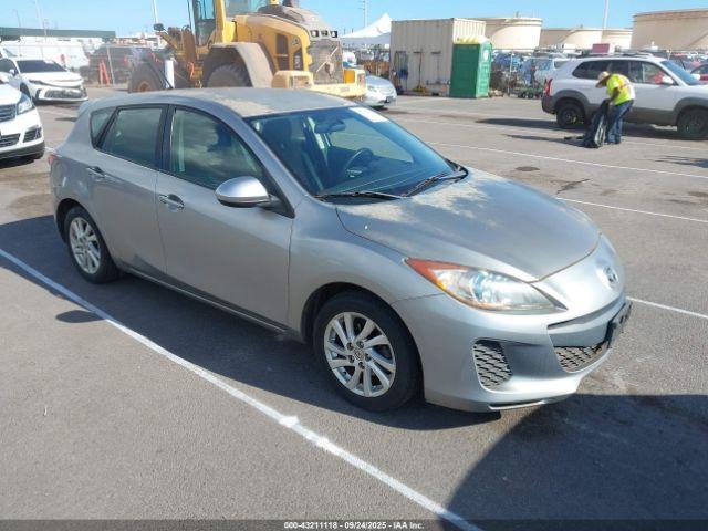  Salvage Mazda Mazda3