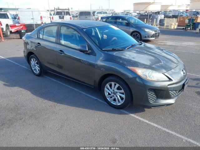  Salvage Mazda 3