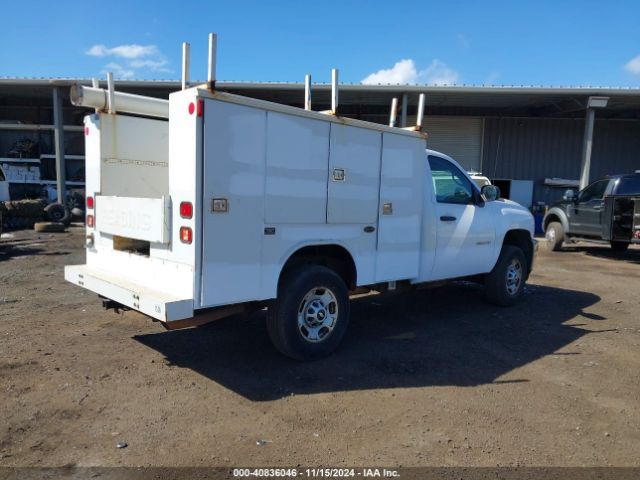 Chevrolet Silverado 2500 Work Truck Image 16