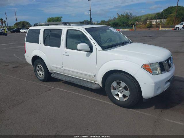  Salvage Nissan Pathfinder