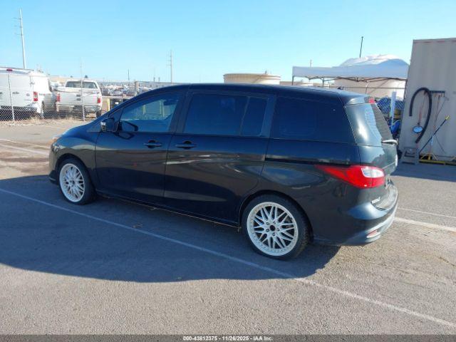 Mazda Mazda5 Sport Image 2