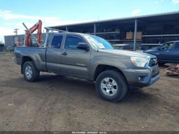  Salvage Toyota Tacoma