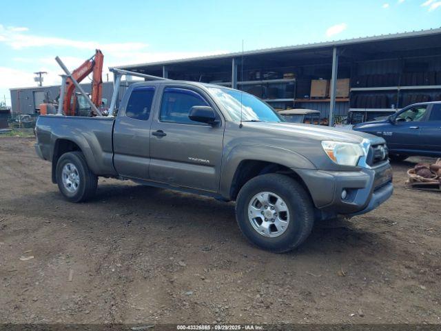  Salvage Toyota Tacoma