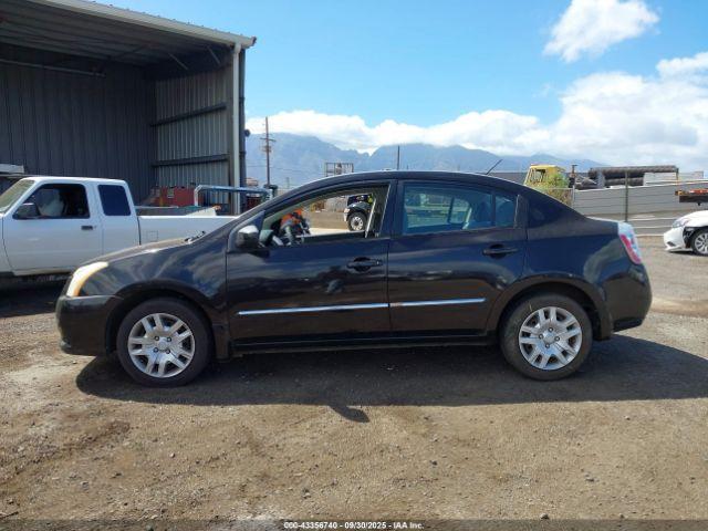 Nissan Sentra 2.0s Image 12