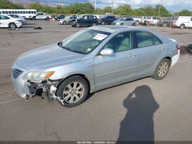 Toyota Camry Image 12