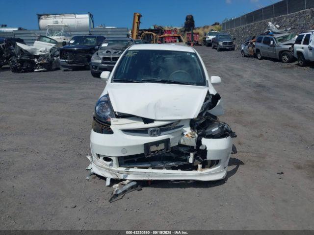 Honda Fit Sport Image 11