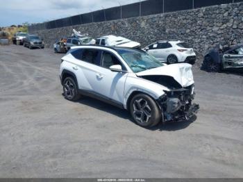  Salvage Hyundai TUCSON