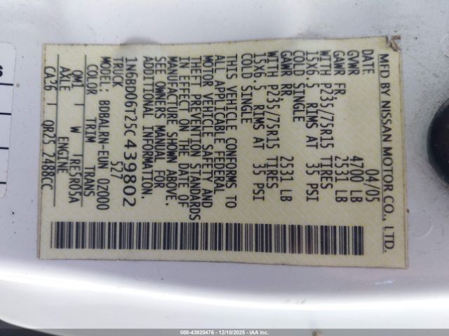 Nissan Frontier Xe Image 8