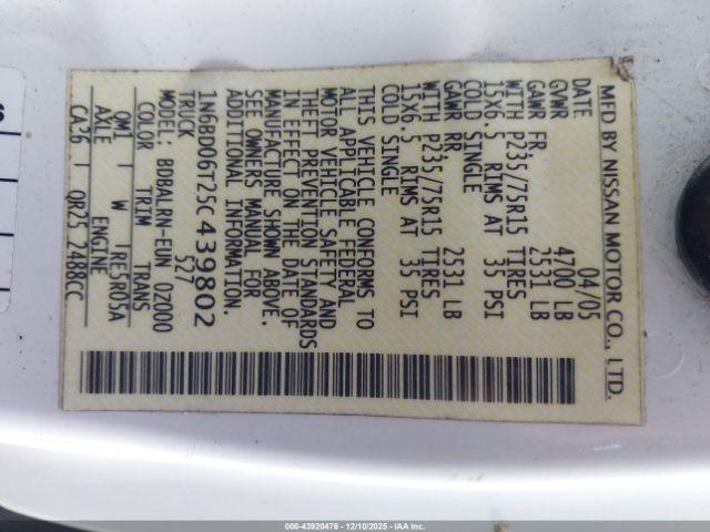 Nissan Frontier Xe Image 8