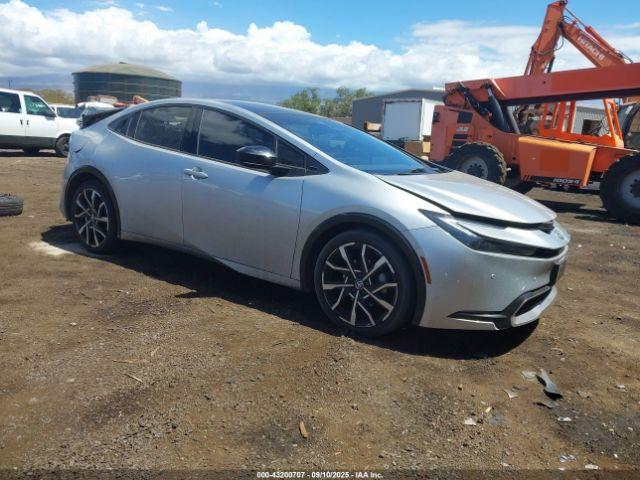  Salvage Toyota Prius Prime