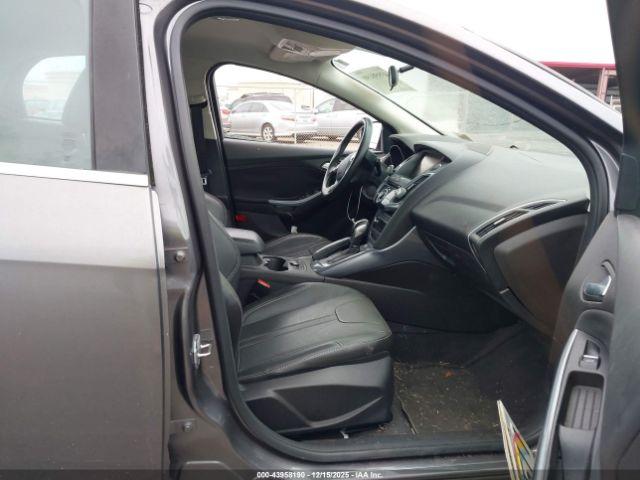 Ford Focus Titanium Image 8