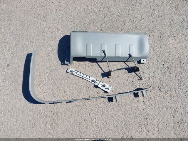 Nissan Frontier Se Image 2