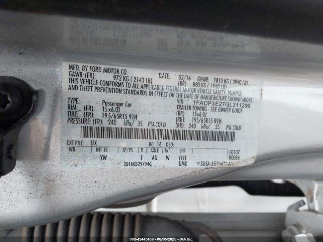 Ford Focus S Image 7