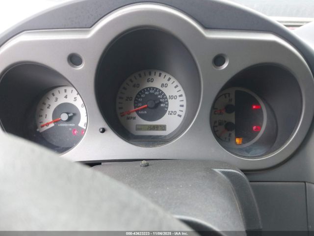 Nissan Xterra Se Image 5