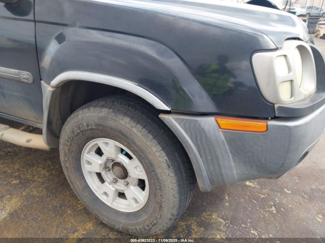 Nissan Xterra Se Image 12