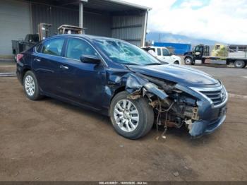  Salvage Nissan Altima