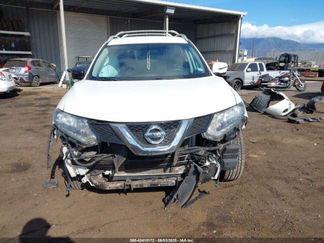 Nissan Rogue Sv Image 2