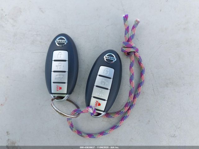 Nissan Versa Sv Image 7