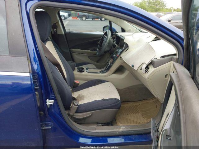 Chevrolet Volt Image 5