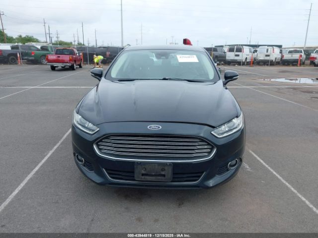 Ford Fusion Titanium Image 9