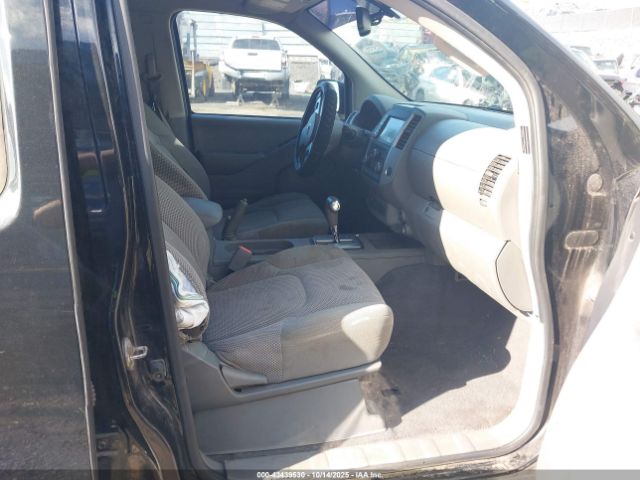 Nissan Frontier Sv Image 5